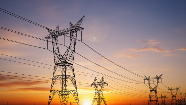 Electricity power pylons